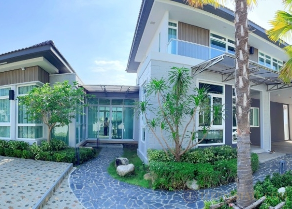 ขาย บ้านเดี่ยว สีวลี เพชรเกษม 69 ขนาด 130.7ตร.ว หน้าบ้านไม่ชนหลังอื่น ตกแต่งสวย ส่วนกลางจัดเต็ม 7